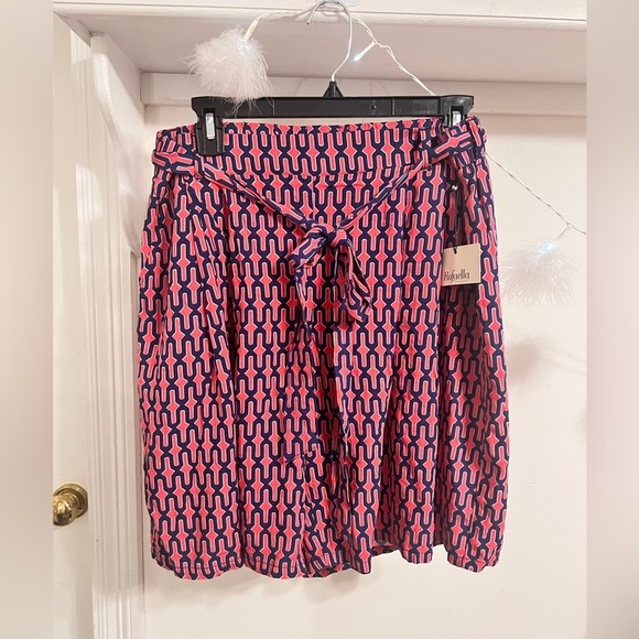 REMOVING SOON FINAL PRICE NWT Rafaella Pop Trellis Shorts - Picture 2 of 8